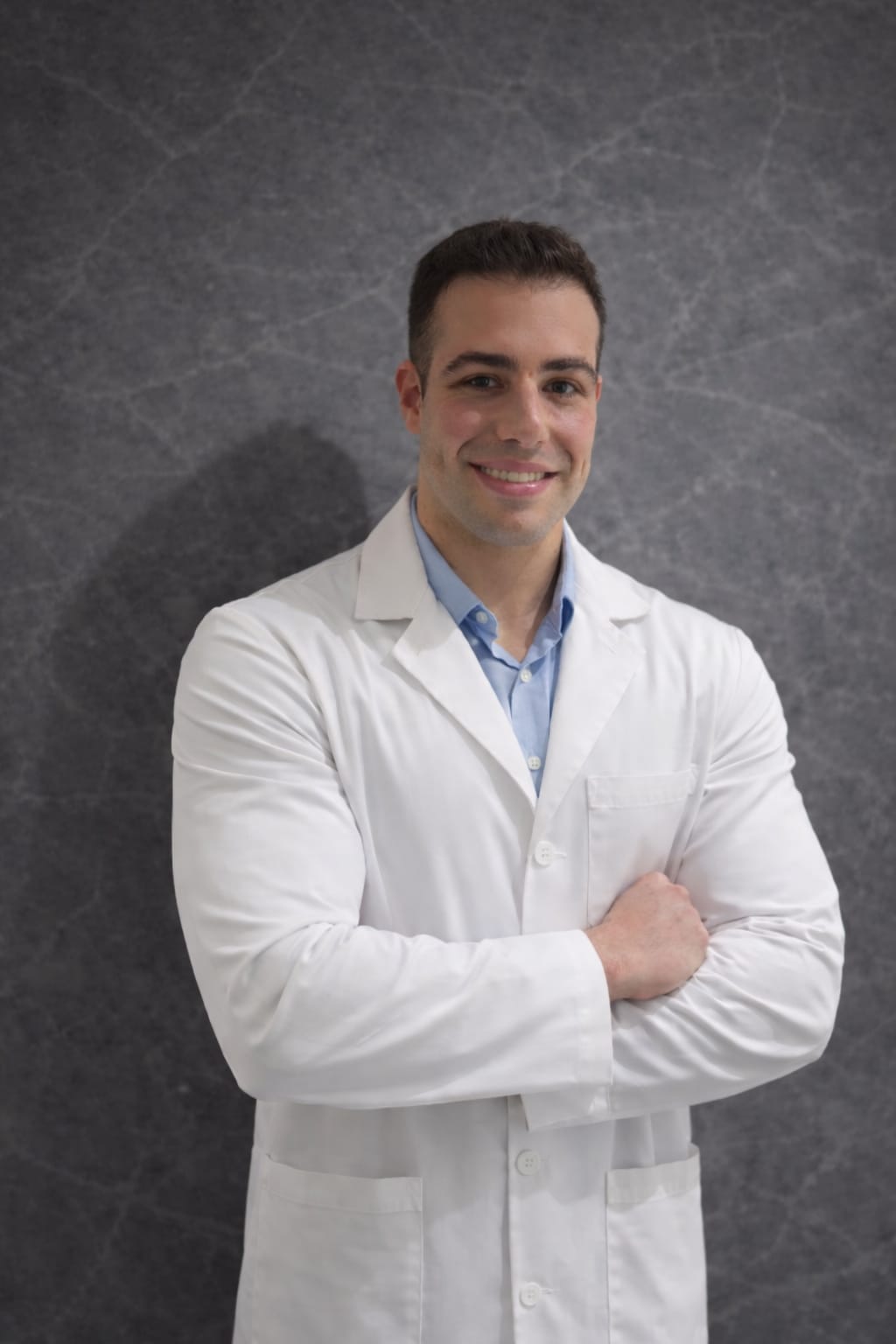 Dr. Everson Reginatto — Reumatologista