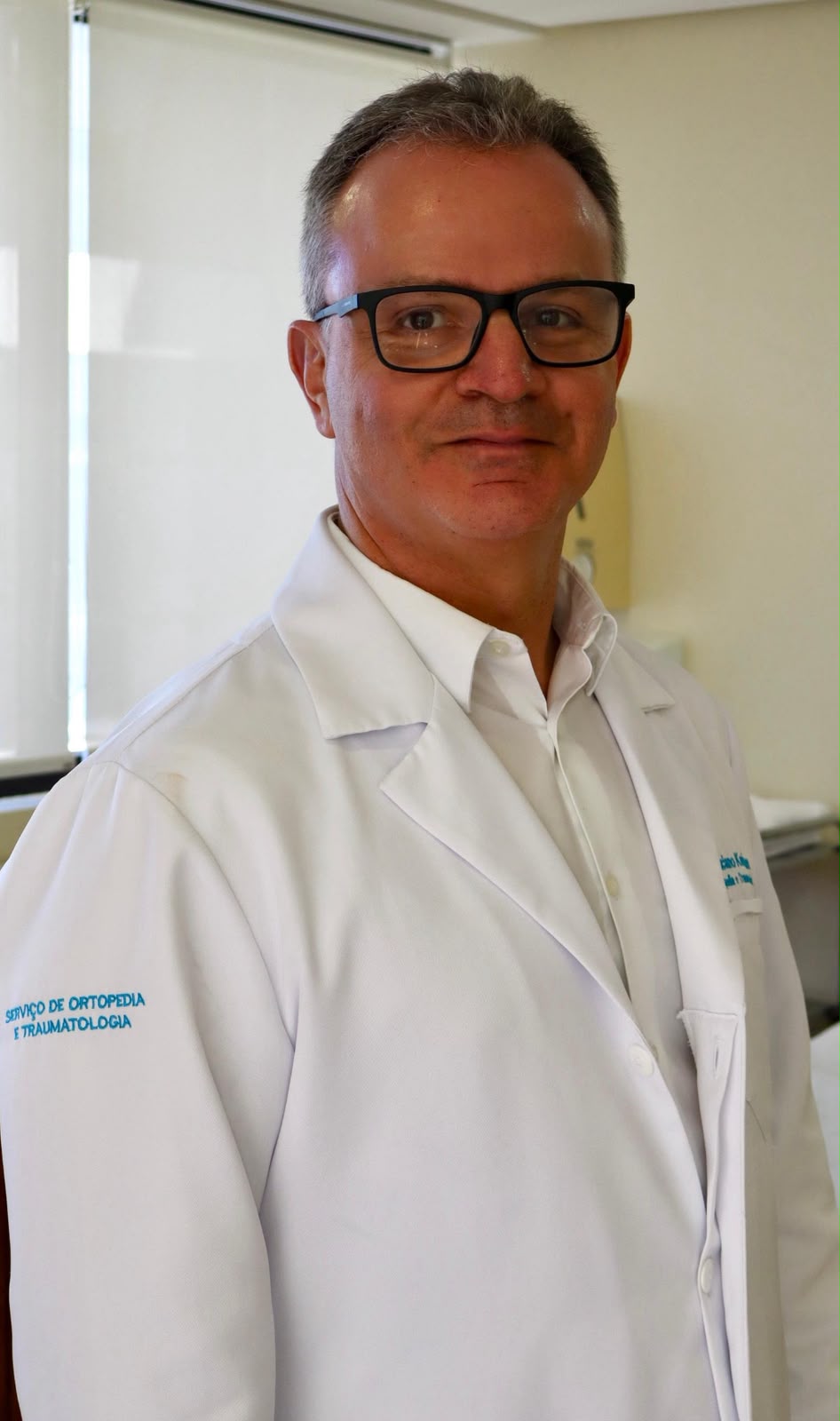Dr. Luciano Keiserman — Ortopedista e Traumatologista